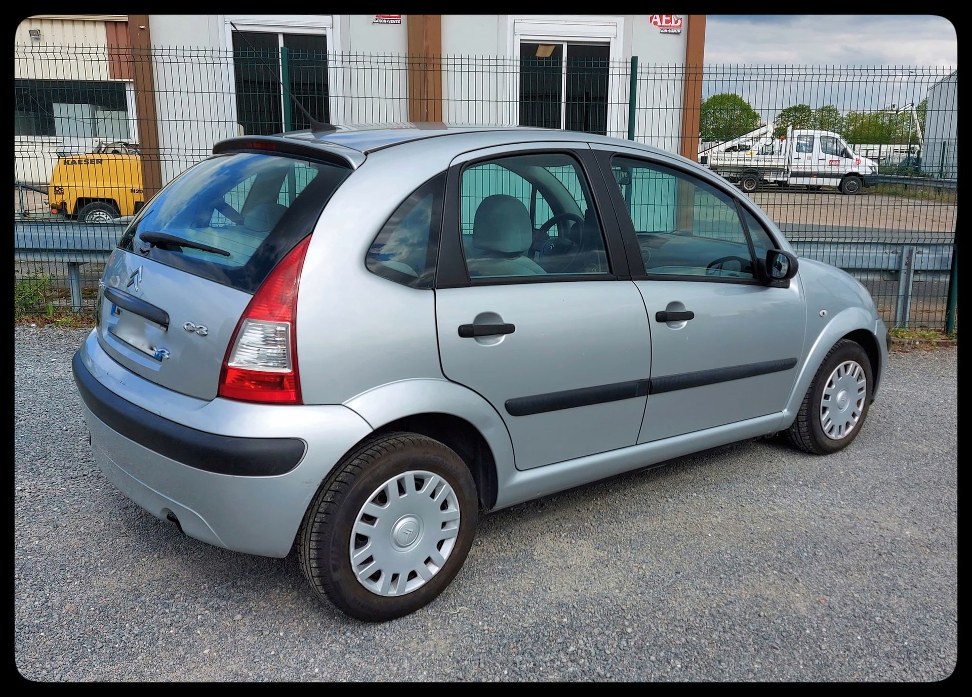 Citroen c3 голубой